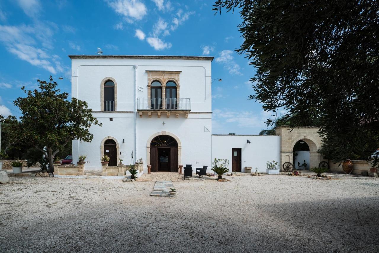 Masseria Borgo Santuri Ostuni Exteriör bild