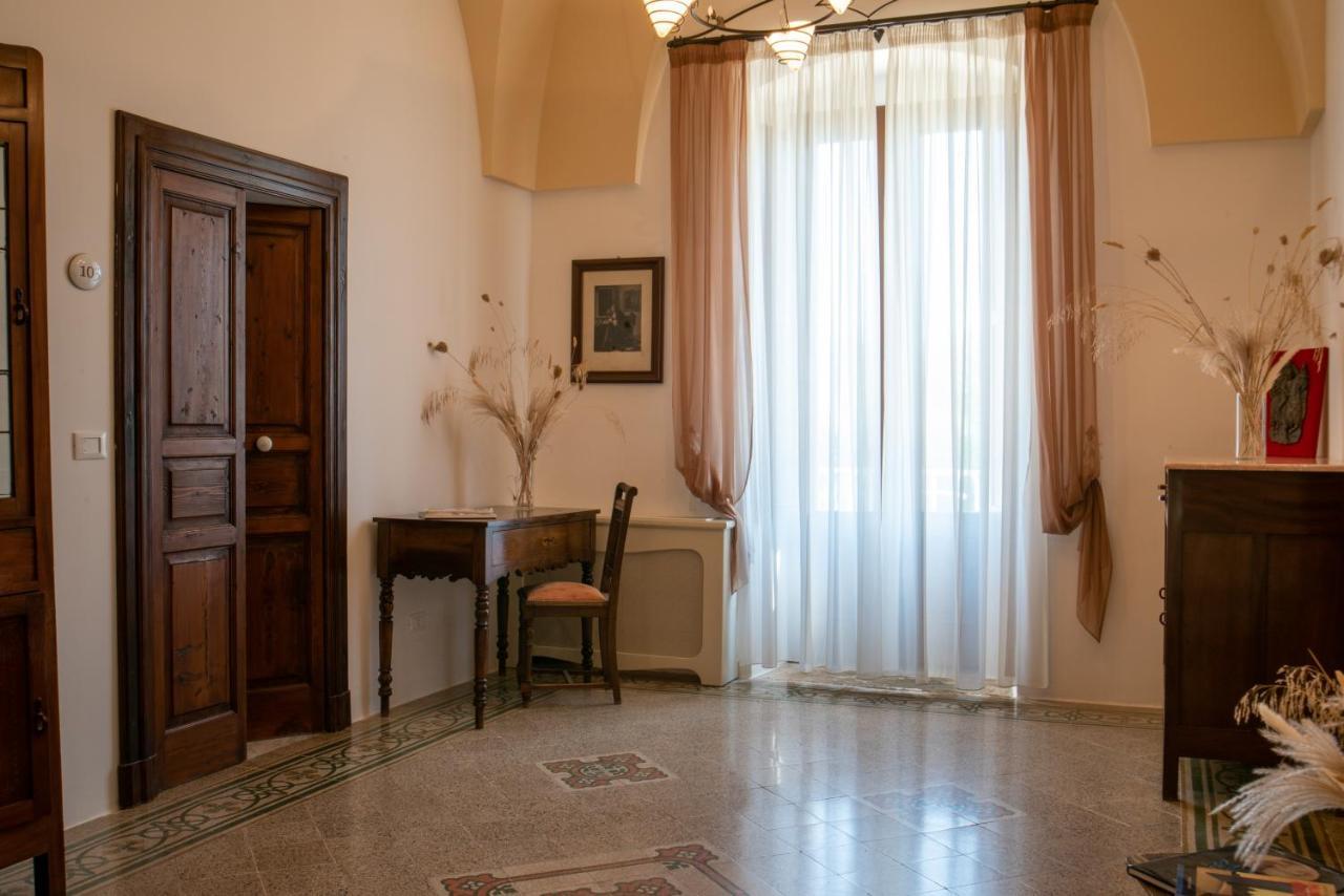 Masseria Borgo Santuri Ostuni Exteriör bild