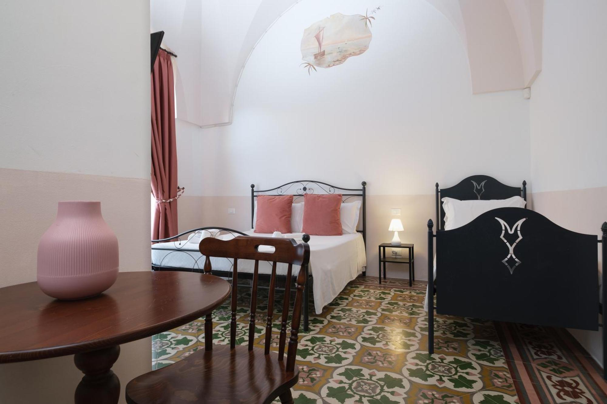 Masseria Borgo Santuri Ostuni Rum bild