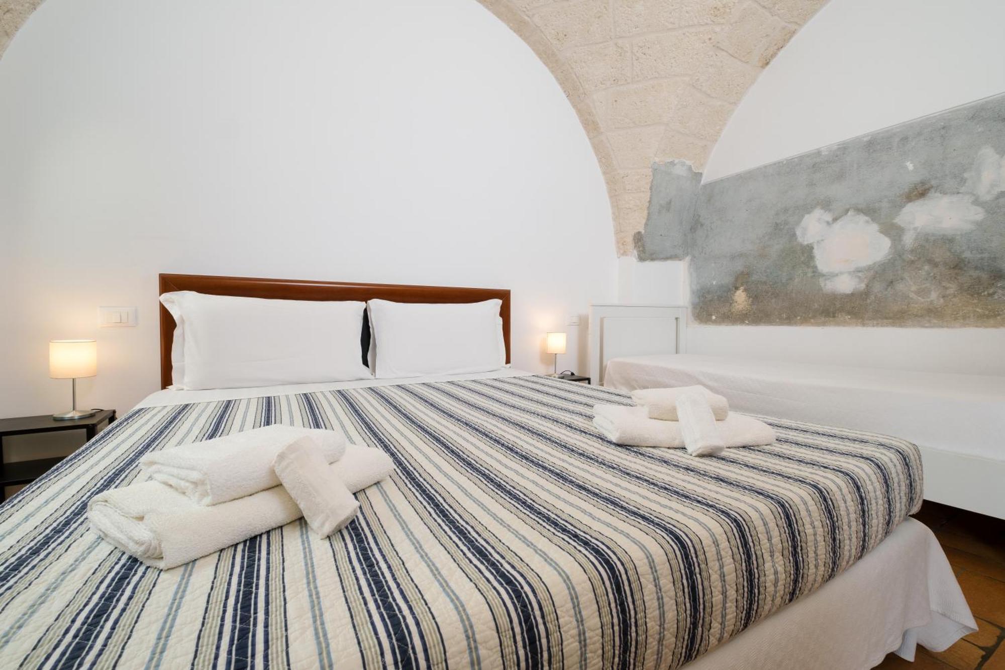 Masseria Borgo Santuri Ostuni Rum bild